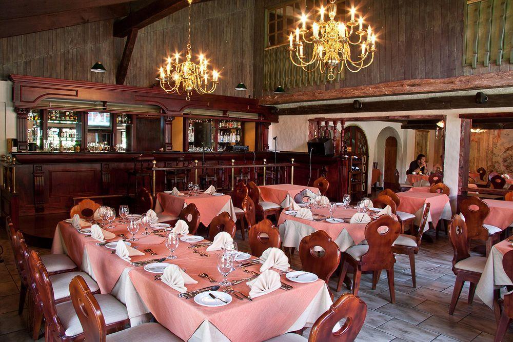 Hotel Chalet Tirol Heredia Restaurant foto